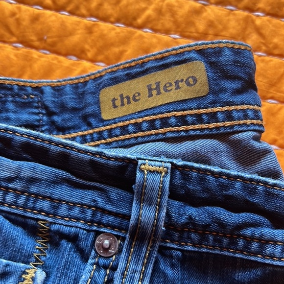 AG Entourage The Hero jeans. 36x32 straight leg zipper fly - Picture 2 of 4